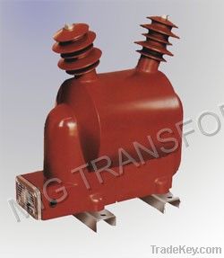 Outdoor voltage transformer