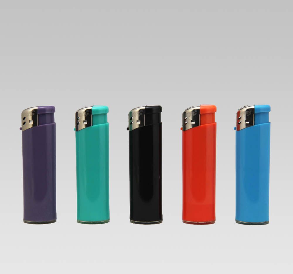 disposable/refillable electronic lighter with dices inside