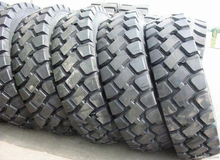 radial 18.00R25 21.00R35 24.00R35 33.00R51 Radial OTR Tire