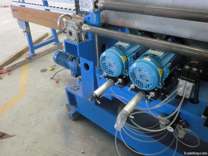 Glass straight line beveling machine