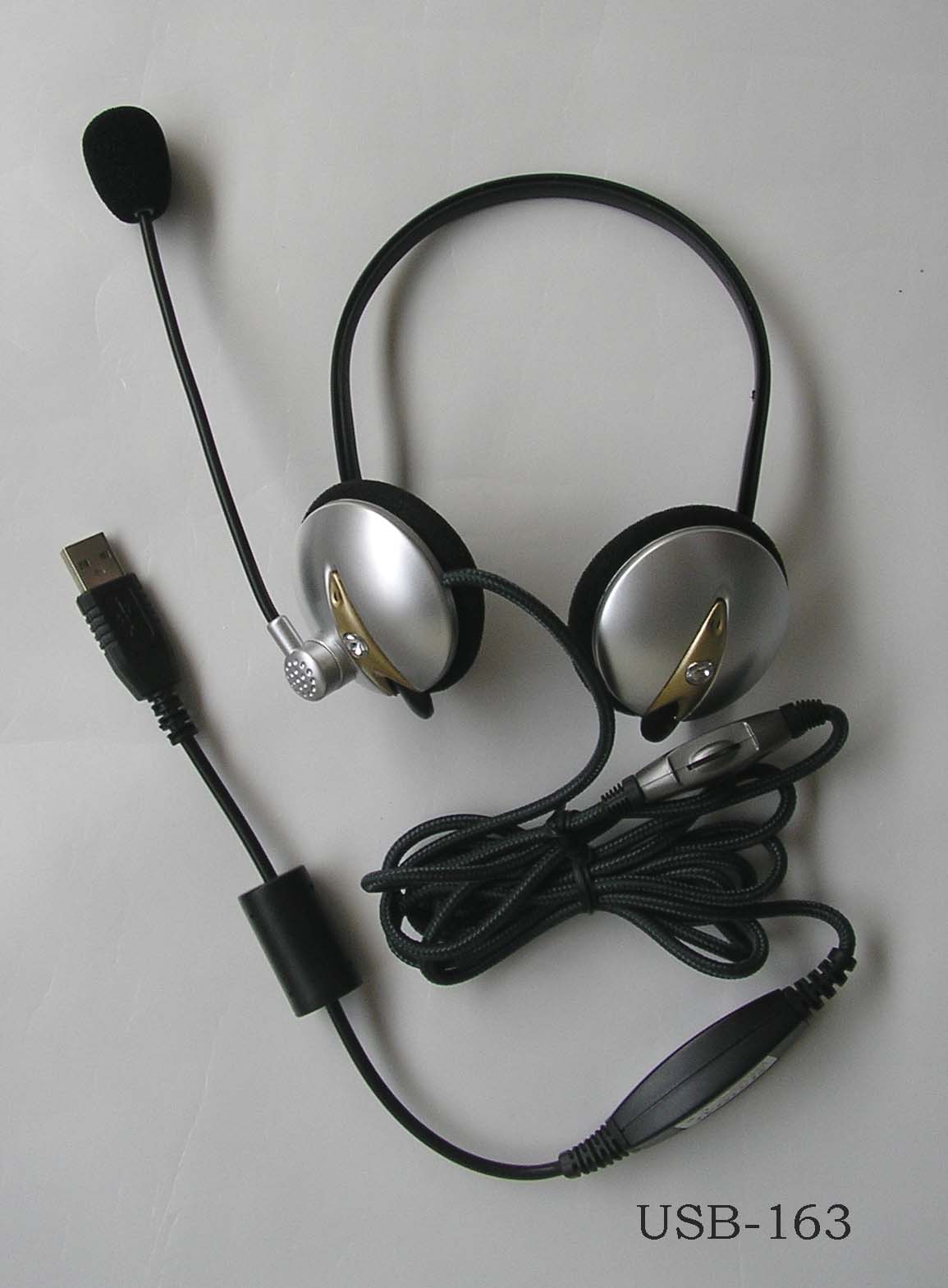 USB headphone