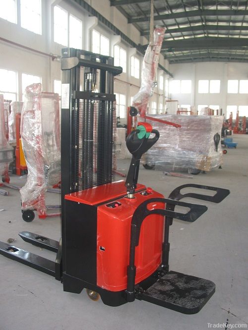 Electric Stacker