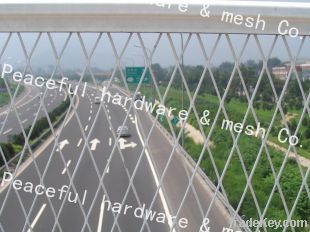 wire mesh fence