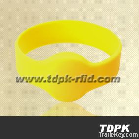 EPC UHF Gen 2 RFID Wristband