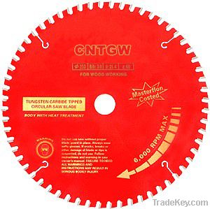 T.C.T saw blade cutting Aluminum