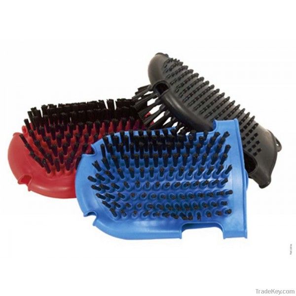 Horse grooming kits