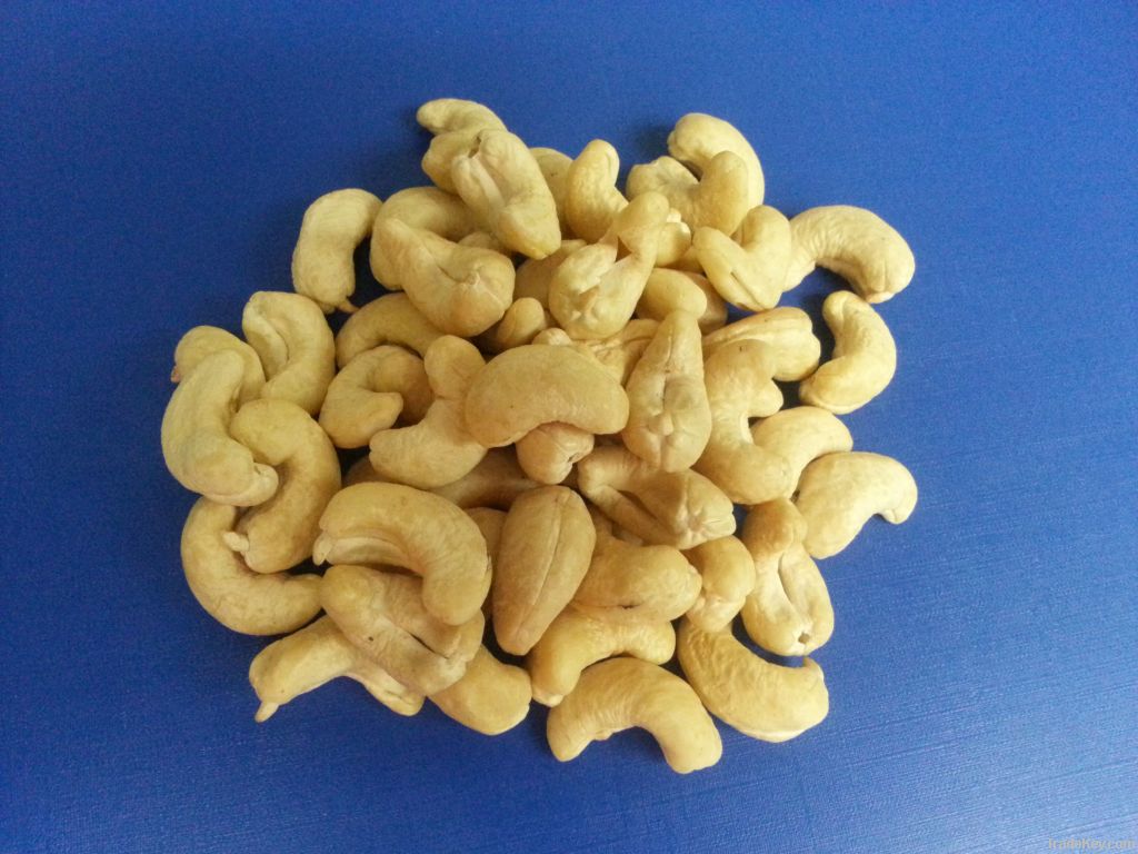 Vietnamese Cashew Nuts WW240