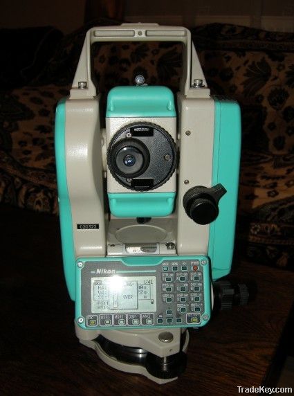 Used total station DTM-332 secondhand total station