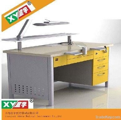 Dental work table for dentist