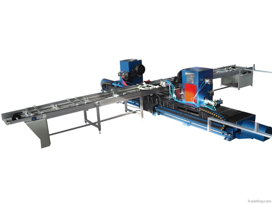 Full automatic flanging machine