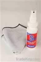 helmet and visor cleaner