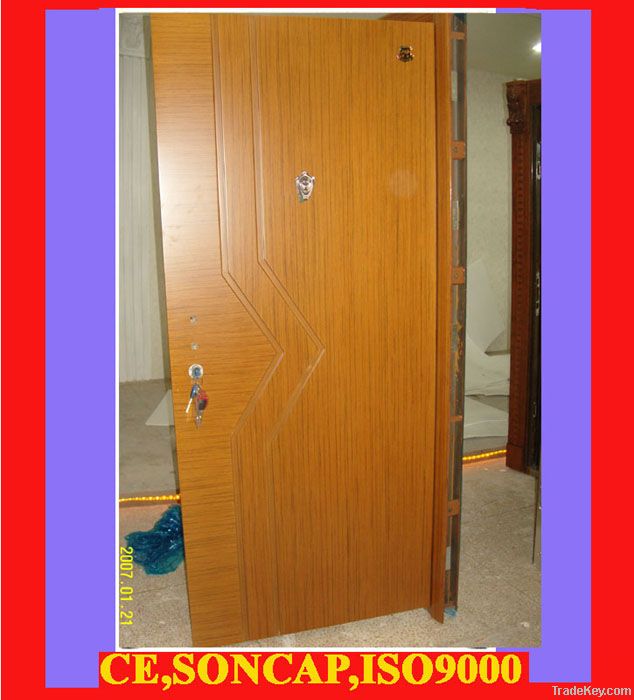 Solid wooden door