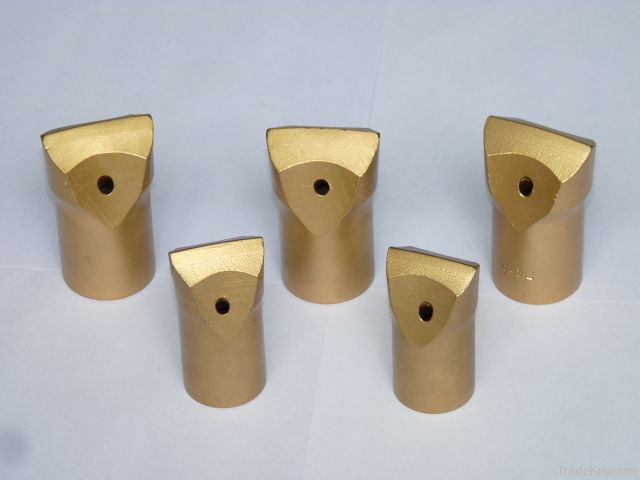 Tapered chisel type bit