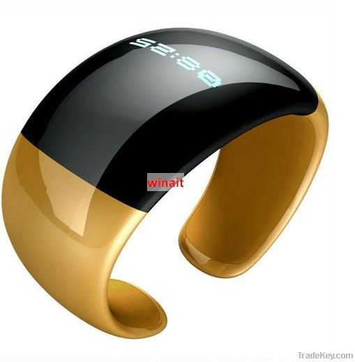 Bluetooth vibrating bracelet with caller ID and time