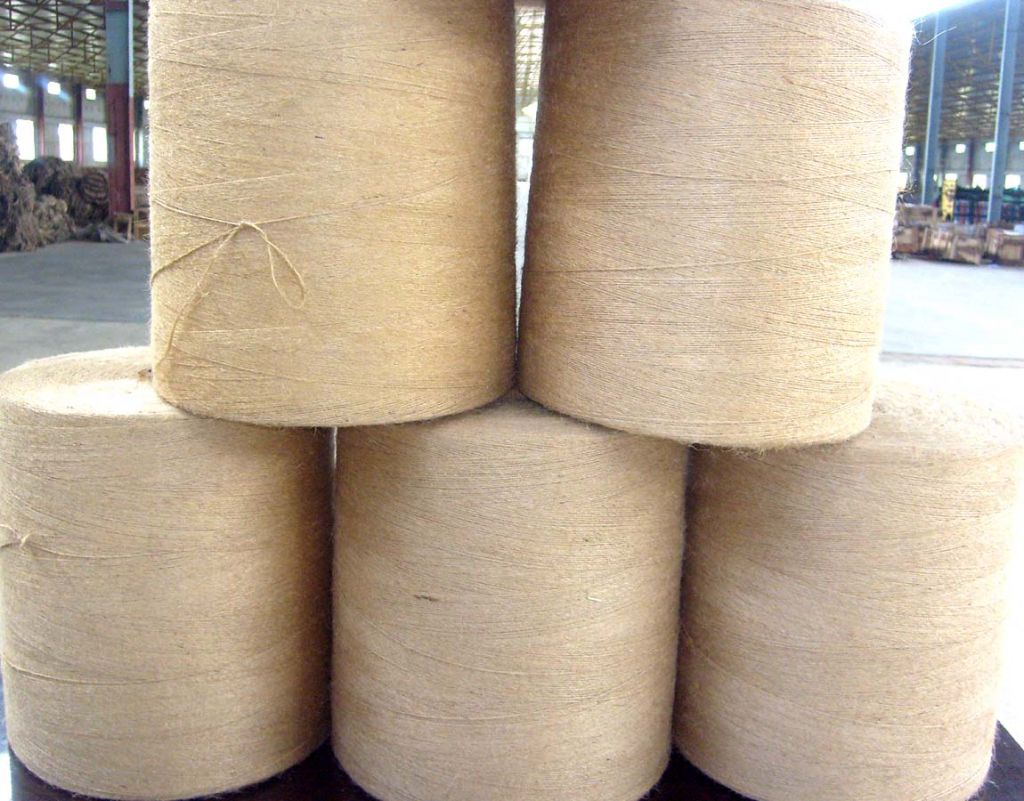 Jute Yarn, Jute Twine, Jute Bags, Jute Cloths, Jute Sliver Roll, Jute Blasts etc.