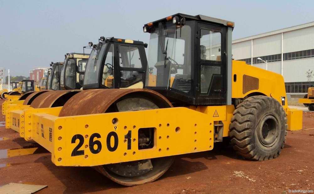 W2601DW Full Hydraulic Vibratory Roller