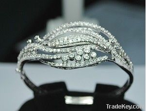 Fine Design Of 925 Silver Cubic Zircon Bracelet Bangle