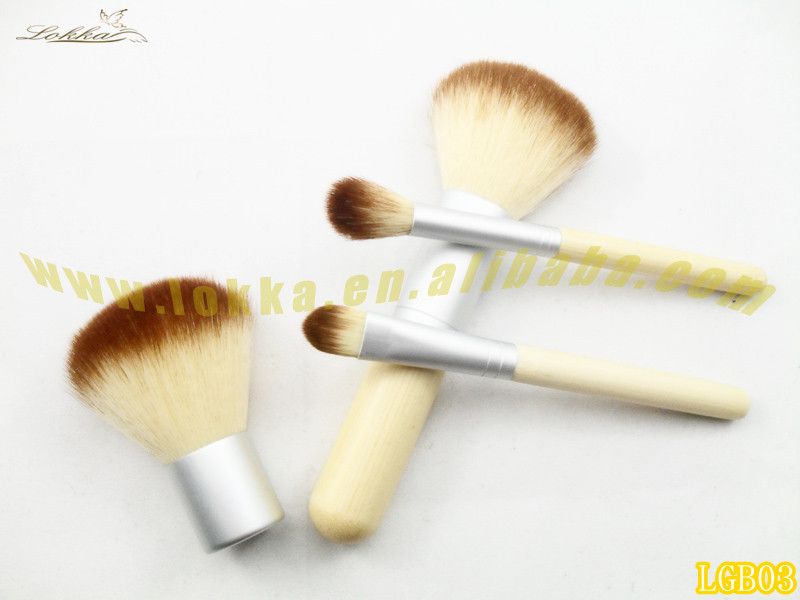 4pcs bamboo makeup brush kit