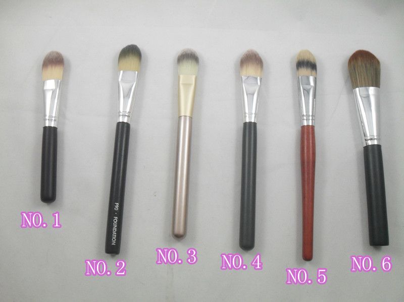 Foundation Brush