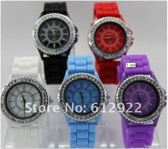 Classic Gel Silicone Crystal Lady Geneva Jelly Watch Gifts Stylish