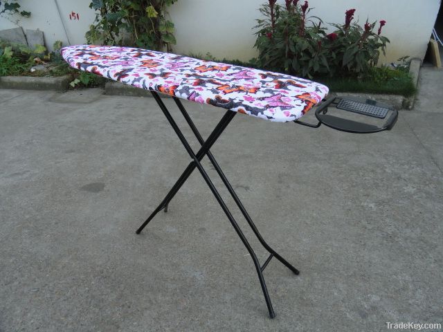 Foldable adjustable mesh ironing board