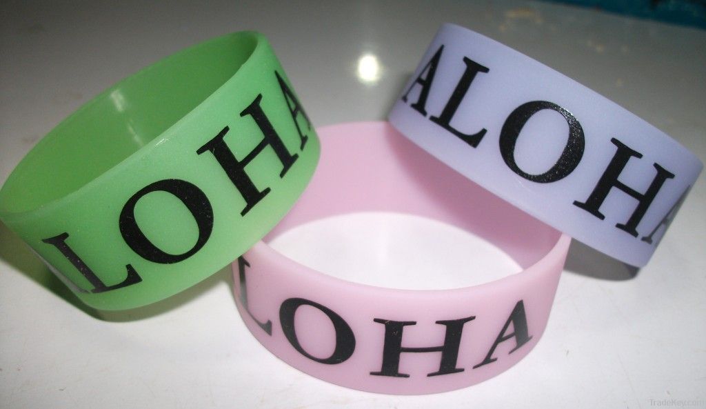 Glow wristband