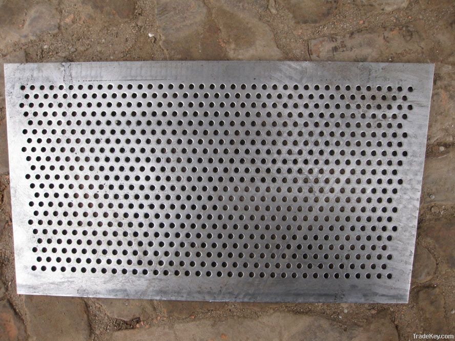 punching hole wire mesh