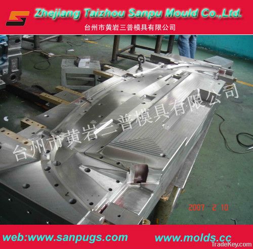 Mud guard mould