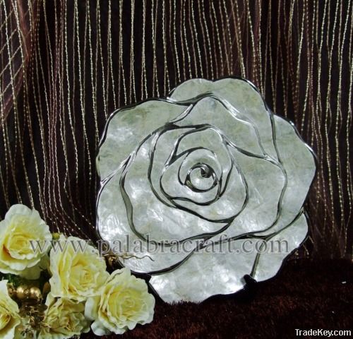 fashion ceramic rose with seashell for decoration