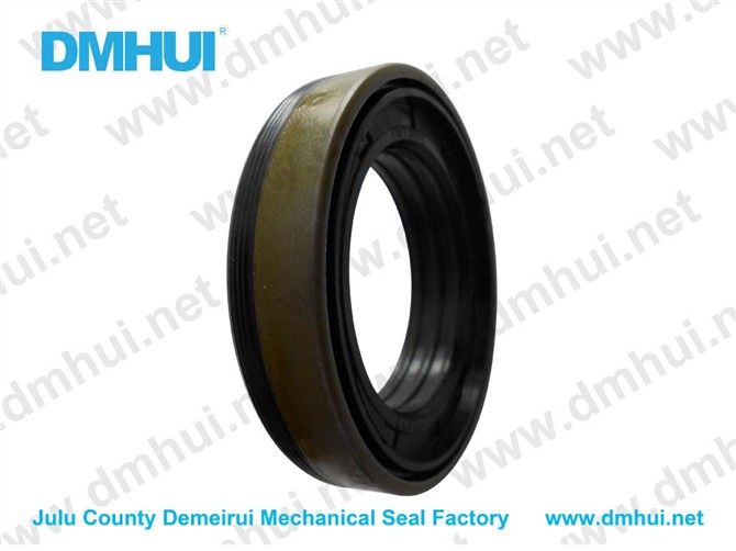 45*70*14/17 wheel hub oil seal for CARRARO tractors (132741)