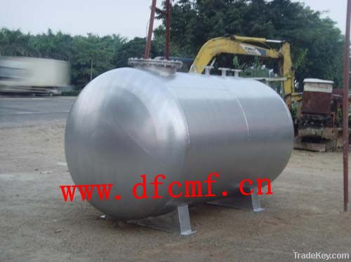 liquid natural gas storage tank