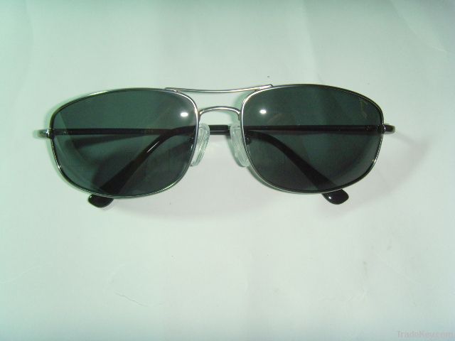 polarized sunglasses