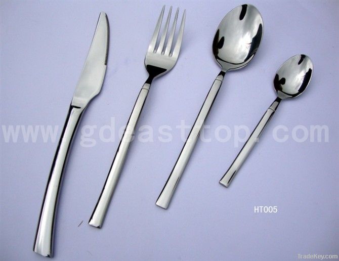 Stainless steel flatware set