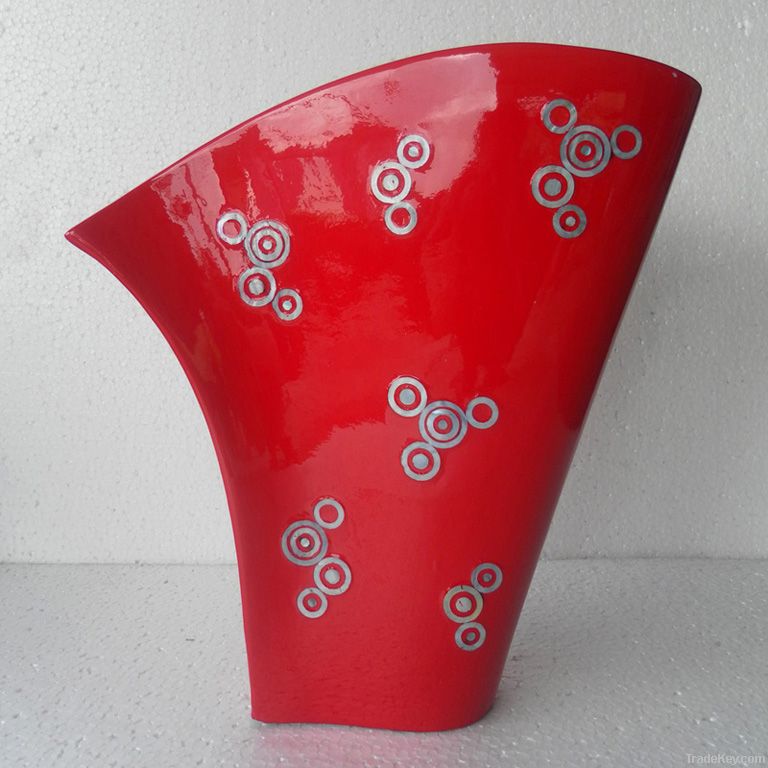 Lacquer vase