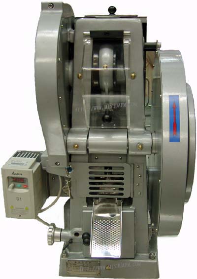 Single punch tablet press DP series