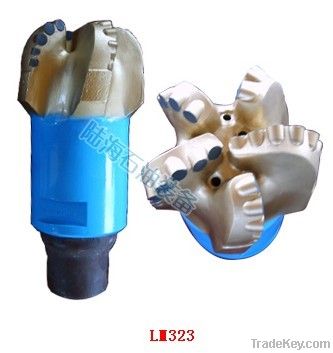 PDC drill bit