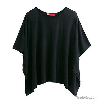 bat-wing sleeve T-shirt