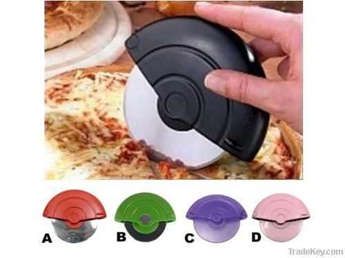 Pizza cutter