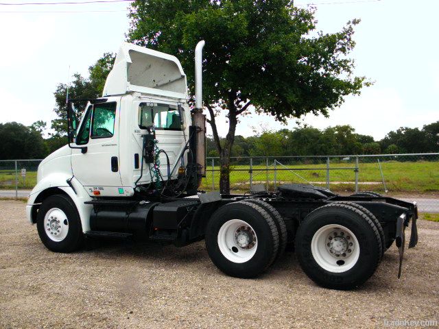 2005 International IHC 8600 Tandem