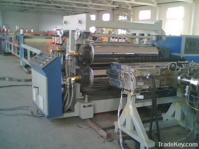 PVC crust foamed plate production line