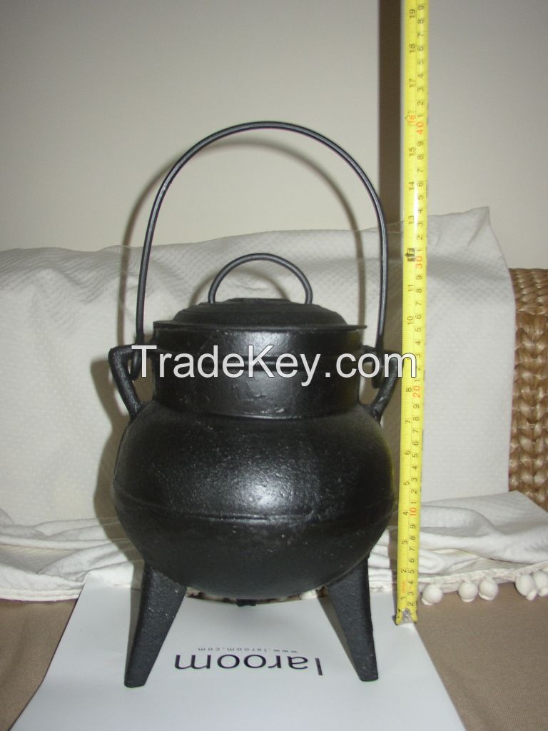 cast iron or aluminum potjie