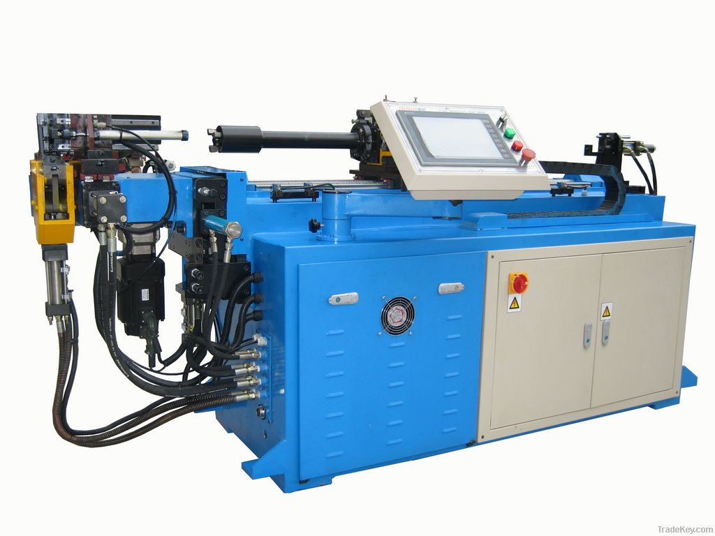 CNC pipe bending machine