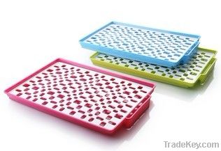 Plastic drainging tray