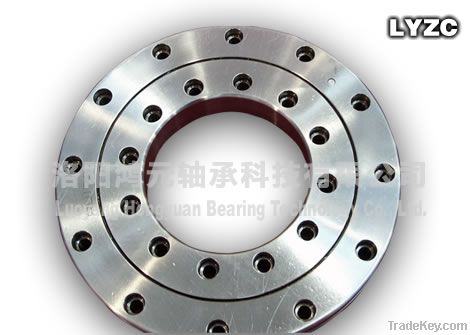 THK&#039;s RU series crossed roller bearing