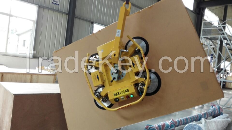 Vacuum lifter for glass sheet