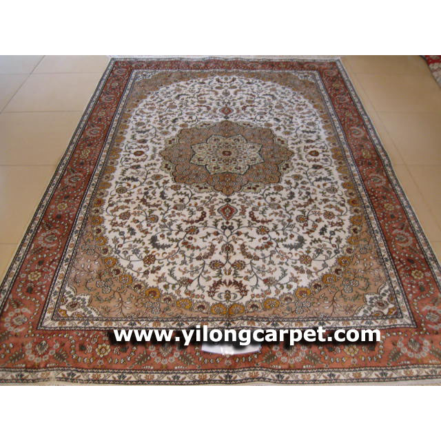 Hand Knotted Carpets