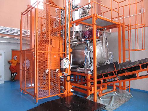 Medical waste sterilizer