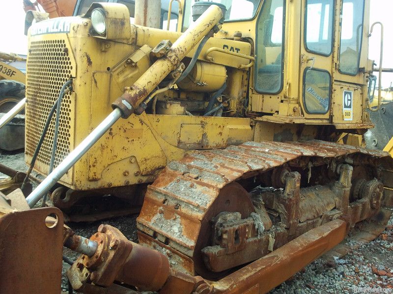 Caterpillar D6D Bulldozer