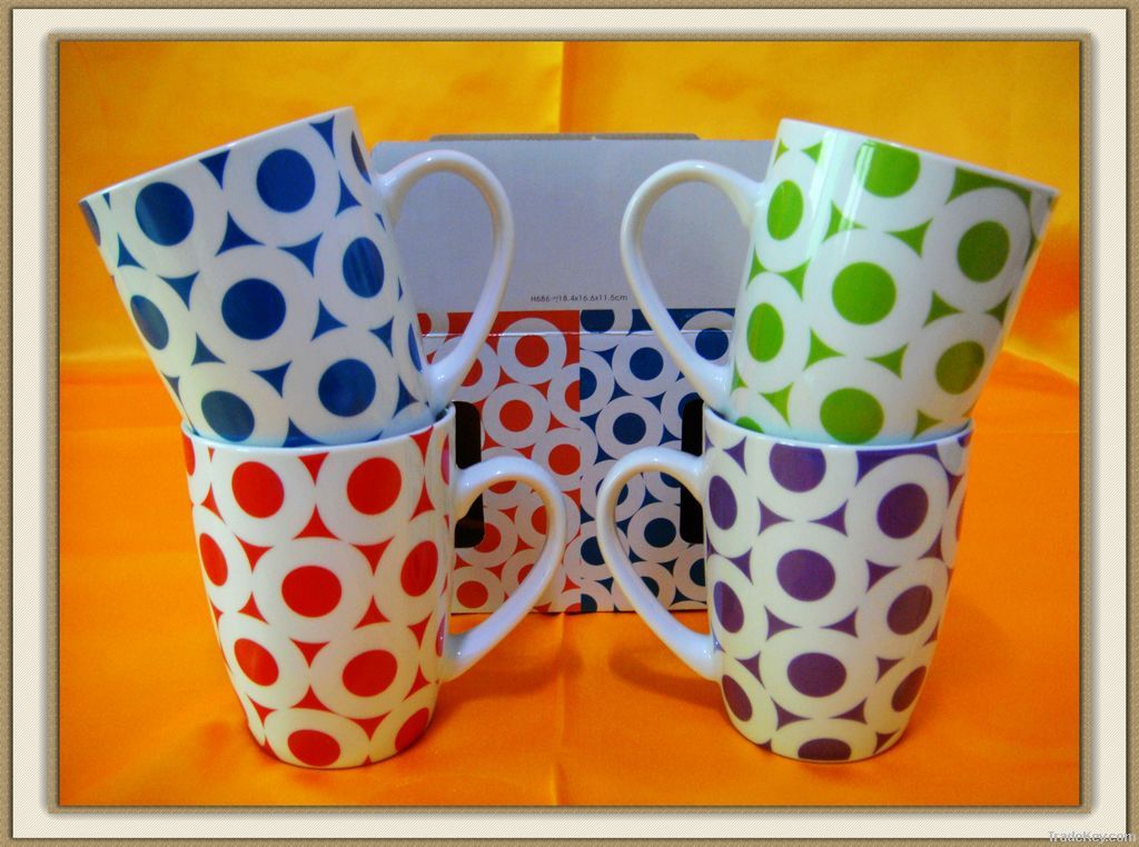 12 oz tea mug with colorful dot design