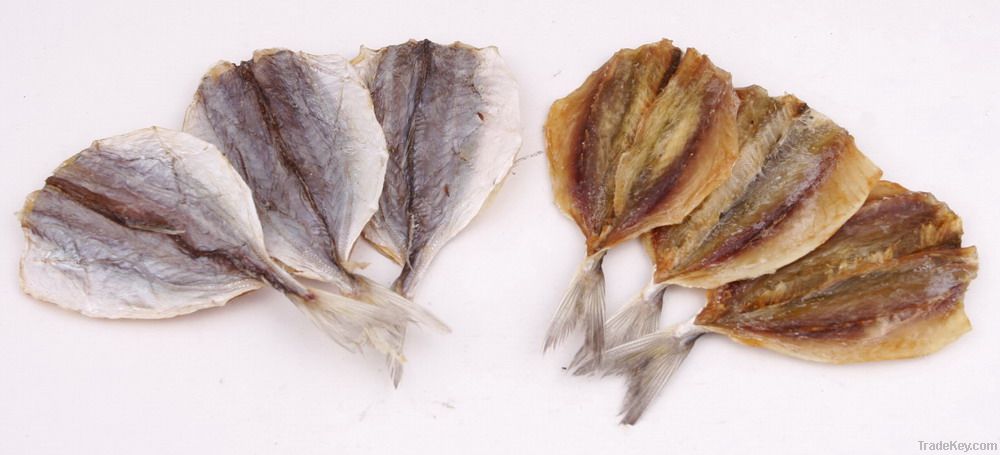 dried/salted yellow stripe trevally fish